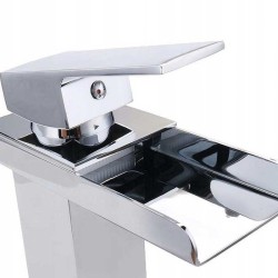 BATERIA UMYWALKOWA ŁAZIENKOWA F012 CHROM