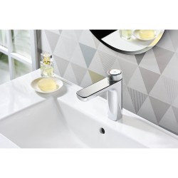 BATERIA UMYWALKOWA ŁAZIENKOWA F06A CHROM LCD