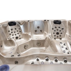 JACUZZI OGRODOWE WANNA SPA702 CAPPUCCINO OBUDOWA CIEMNO-SZARE DREWNO 230x230 CM