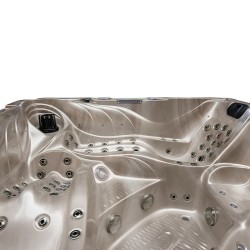 JACUZZI OGRODOWE WANNA SPA702 CAPPUCCINO OBUDOWA CIEMNO-SZARE DREWNO 230x230 CM