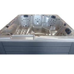JACUZZI OGRODOWE WANNA SPA702 CAPPUCCINO OBUDOWA SZARA 230x230 CM