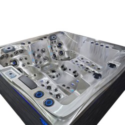 JACUZZI OGRODOWE WANNA SPA747 CAPPUCCINO OBUDOWA SZARA F22 210x210 CM