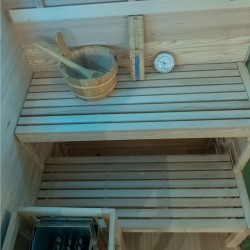 SAUNA FIŃSKA WYSOKOTEMPERATUROWA Z PIECEM LARK1-WD /HARVIA 3,5KW 1-2 OSOBOWA 120x120 CM
