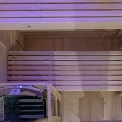 SAUNA FIŃSKA WYSOKOTEMPERATUROWA Z PIECEM LARK3-WD/HARVIA 4,5KW 3-4 OSOBOWA 140x150 CM