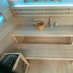 SAUNA FIŃSKA WYSOKOTEMPERATUROWA Z PIECEM LARK5-WD/HARVIA 6KW 4-5 OSOBOWA 180x160 CM