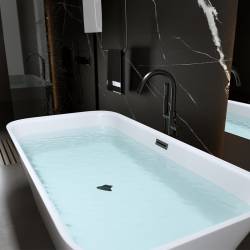 WANNA WOLNOSTOJĄCA VIANA 511C BIAŁA PRZELEW CZARNY 170x80 CM VIANA-511C-P-BL