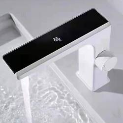BATERIA UMYWALKOWA ŁAZIENKOWA F11W BIAŁO/CZARNA LCD F11-WH-BL