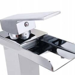 BATERIA UMYWALKOWA ŁAZIENKOWA F012 CHROM F012