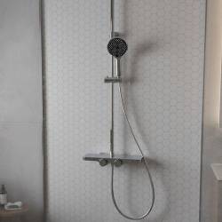 BATERIA PRYSZNICOWA Z TERMOSTATEM I DESZCZOWNICĄ F13A CHROM F13A