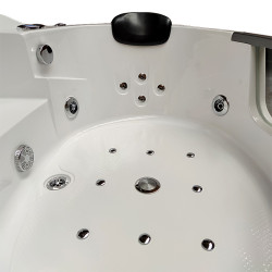 WANNA Z HYDROMASAŻEM ORINO 632CH 135x135 CM ORINO-632CH-135