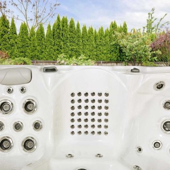 JACUZZI OGRODOWE WANNA SPA560 220x220 Biała perła