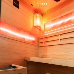SAUNA FIŃSKA WYSOKOTEMPERATUROWA Z PIECEM LARK2/HARVIA 3,5KW 1-2 OSOBOWA 120x120 CM LARK2