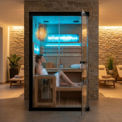 SAUNA FIŃSKA WYSOKOTEMPERATUROWA Z PIECEM LARK1/HARVIA 3,5KW 1-2 OSOBOWA 120x120 CM LARK1