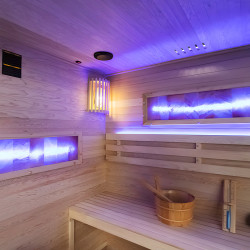 SAUNA FIŃSKA WYSOKOTEMPERATUROWA Z PIECEM LARK5-WD/HARVIA 6KW 4-5 OSOBOWA 180x160 CM