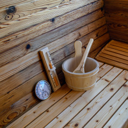 SAUNA OGRODOWA FIŃSKA BECZKA Z PIECEM TROMSO-HG-2 4-6 OSOBOWA 210x210 CM TROMSO-HG TROMSO-HG-2