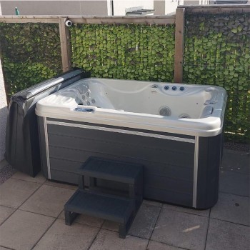 JACUZZI OGRODOWE WANNA SPA569 200x135 230V Biała perła