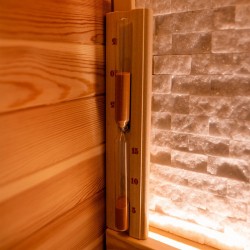 Sauna FIŃSKA BERGEN 150x120cm HARVIA 6KW 3-4 osobowa wysokotemperaturowa Hydrosan