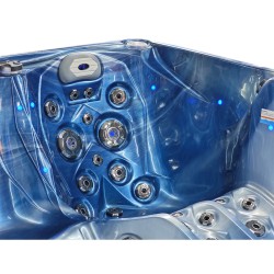 JACUZZI OGRODOWE WANNA SPA740 NIEBIESKA FALA OCEANU OBUDOWA BRĄZOWA DESKA F21 230x230 CM