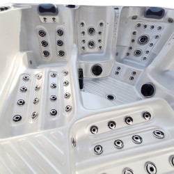JACUZZI OGRODOWE WANNA SPA340 BIAŁA PERŁA OBUDOWA SZARA 220x220 CM