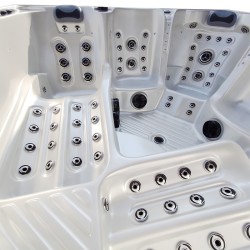 JACUZZI OGRODOWE WANNA SPA340 BIAŁA PERŁA OBUDOWA SZARA 220x220 CM